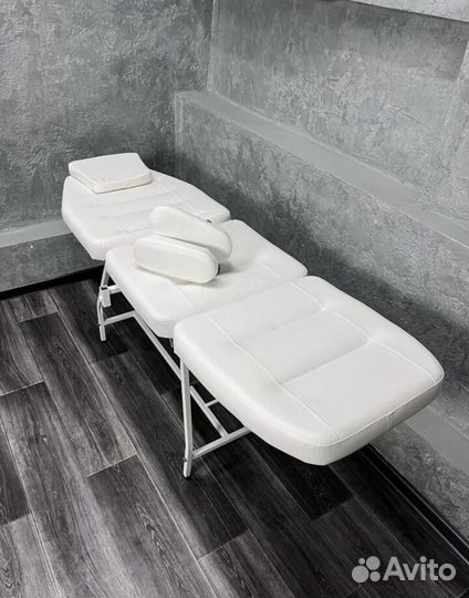 Кушетка косметологическая