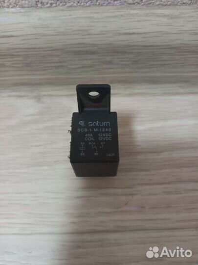 Разгрузочное реле с фишкой