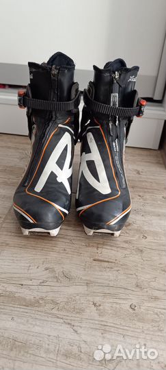 Лыжные ботинки коньковые rossignol