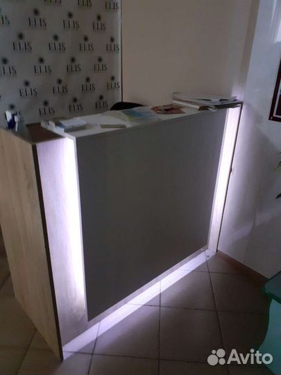 Стойка администратора