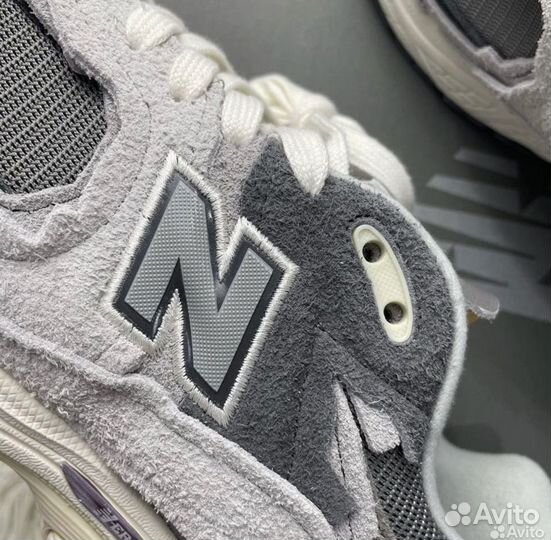 New balance 2002r grey