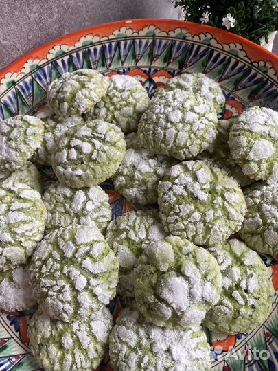 Мятное печенье с трещинками