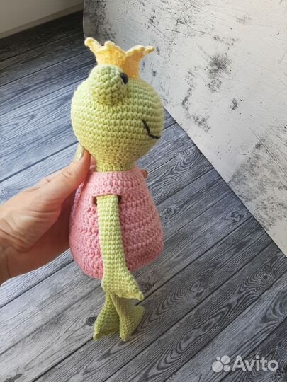 Царевна лягушка вязаная игрушка ручной работы