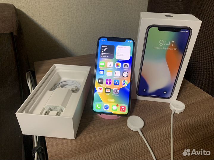 iPhone Xr, 64 ГБ