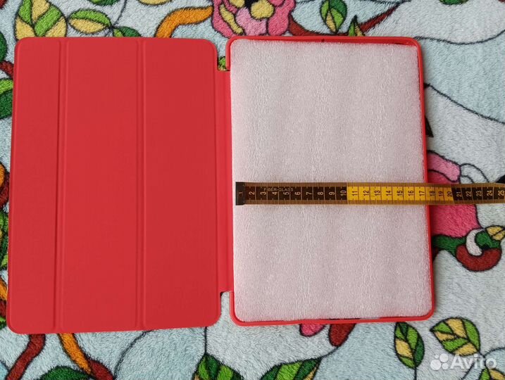 Чехлы для планшетов
