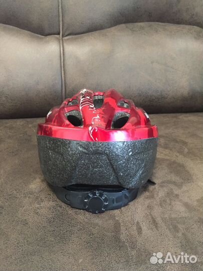 Защитный шлем для велосипеда, роликов