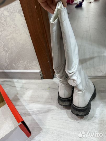 Зимние женские сапоги 38
