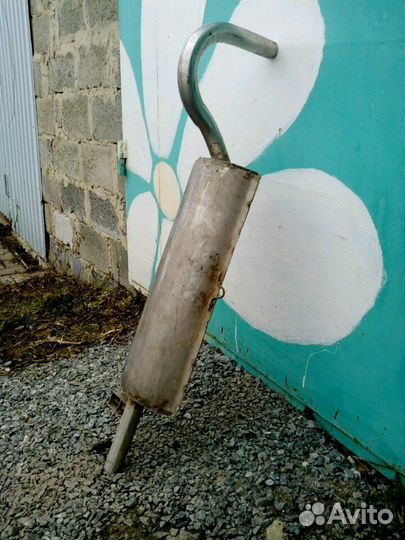 Сидение переднее правое ваз-2107.глушитель из нерж