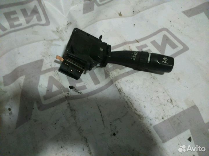 Подрулевой переключатель правый Hyundai Santa Fe