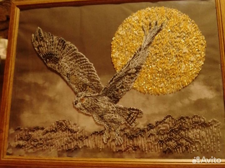 Картина вышитая бисером