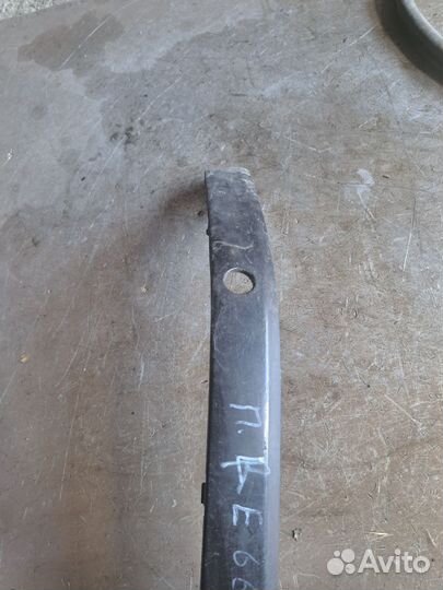 Молдинг переднего бампера BMW E65