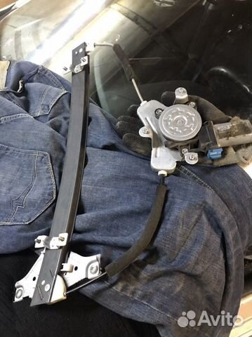 Стеклоподьемник правый передний Chevrolet Lacetti