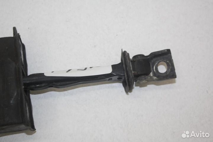 Ограничитель двери Volkswagen Polo (Sed RUS) 2011