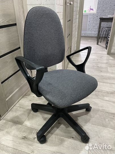 Компьютерное кресло бу
