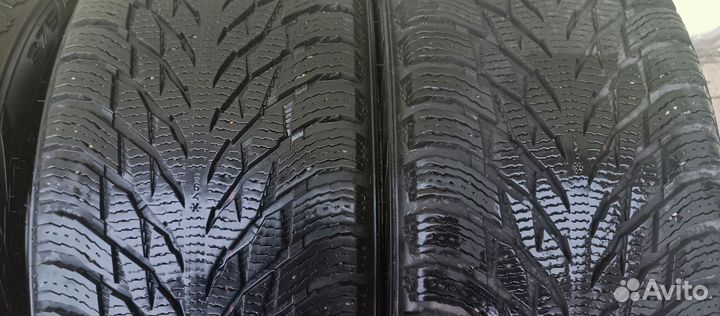 Nokian Tyres Hakkapeliitta R3 SUV 275/45 R20