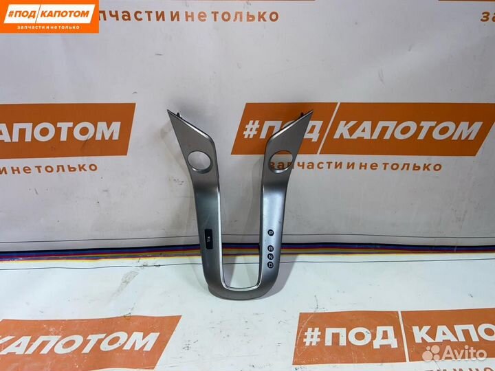 Консоль салона (кулисная часть) Chevrolet Cruze