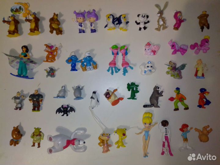 Игрушки из Киндер сюрпризов