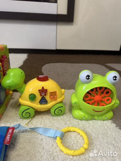 Развивающие игрушки пакетом