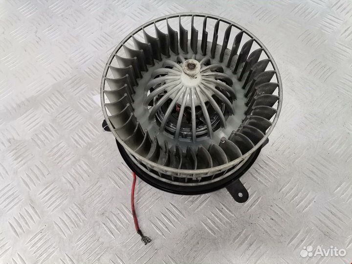 Моторчик печки для mercedes-benz E-Class (W210)