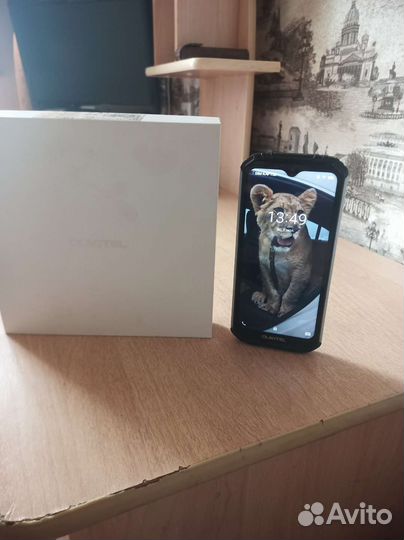 Телефон oukitel