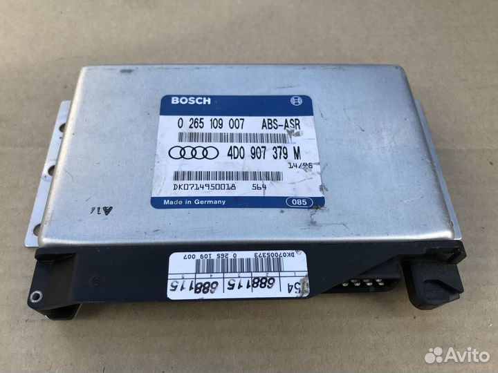 Блок управления ABS-ASR на Audi A6 C4 4D0907379M