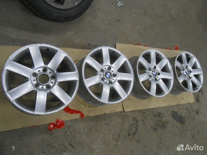 Комплект литых дисков R17 BMW 5-series оригинал