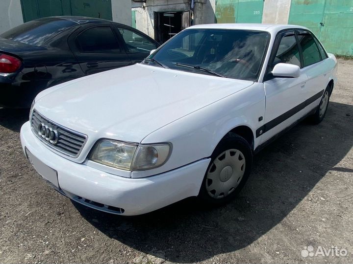 Audi A6 2.0 МТ, 1996, 470 310 км