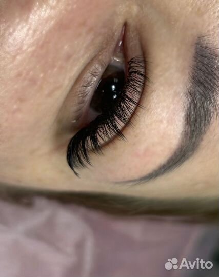 Наращивание ресниц за 1 час