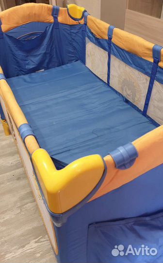 Кровать-манеж б/у