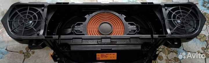 Саббуфер мерседес S 221 A 2218208102