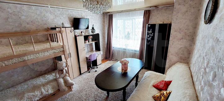 2-к. квартира, 57 м², 2/5 эт.