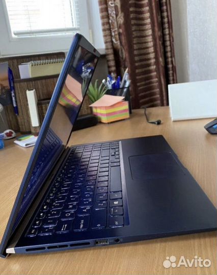 Ноутбук Asus ZenBook UX533FD