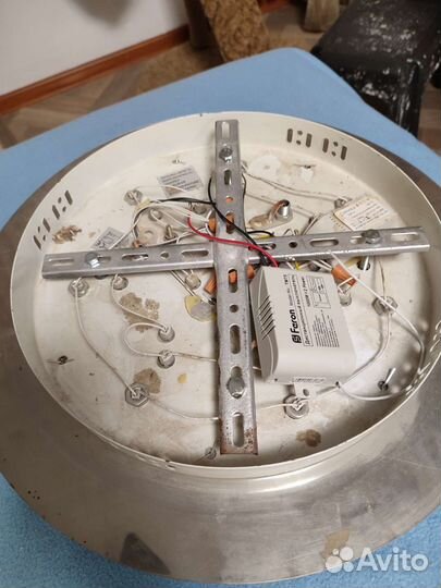 Люстра потолочная с пультом