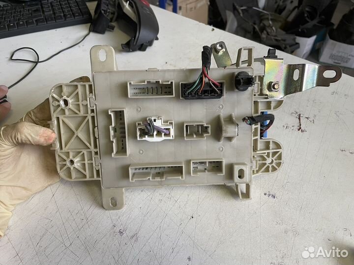 Блок предохранителей салонный Chery Tiggo T11