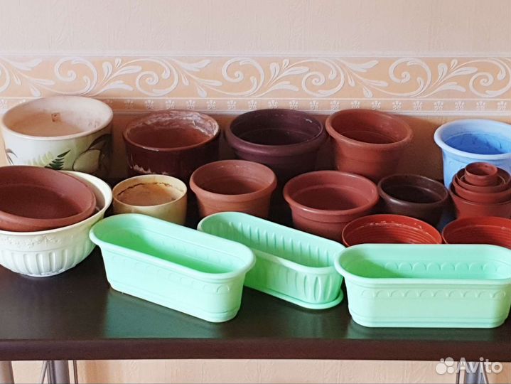 Горшки для цветов разные