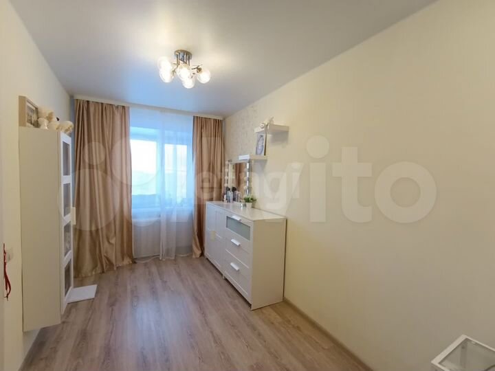 2-к. квартира, 42,3 м², 2/4 эт.