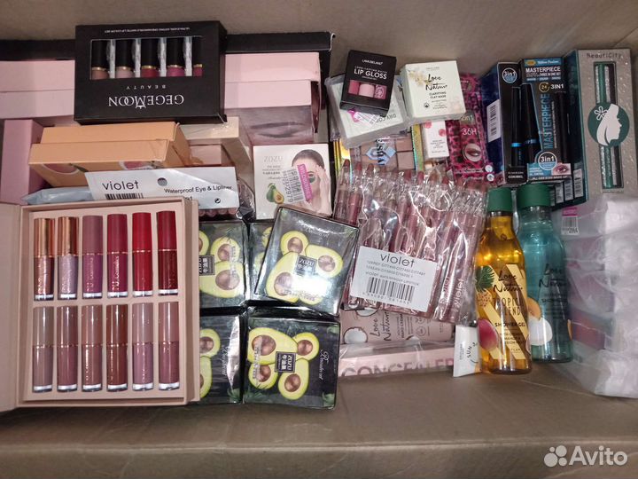 Тушь водостойкая