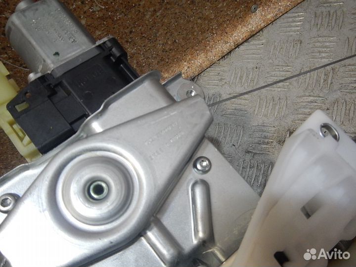 Стеклоподъемник электр.задний левый, Ford (Форд)