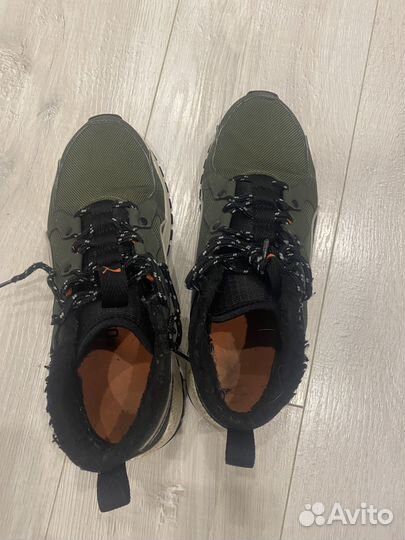 Мужские зимние кроссовки 40,5 размер