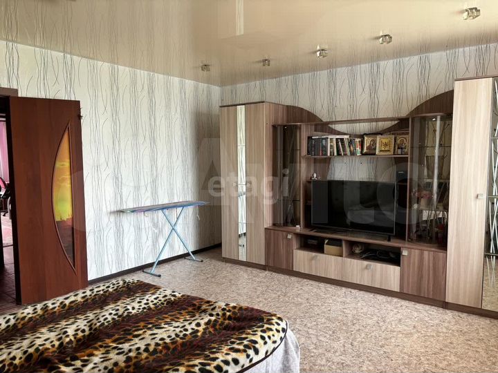 2-к. квартира, 67,5 м², 2/5 эт.