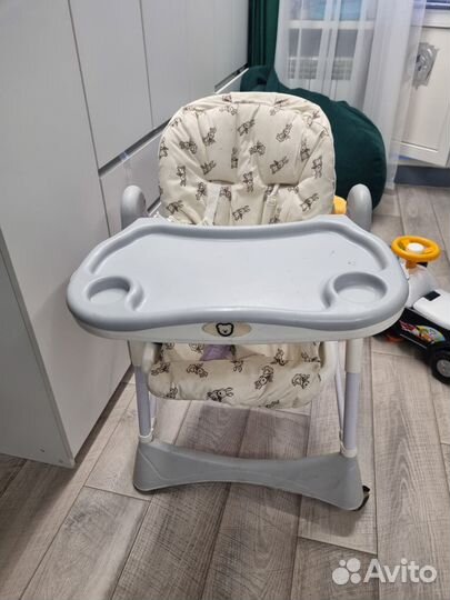 Стульчик для кормления babyton