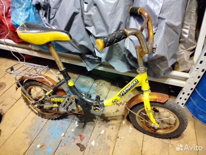 Детский велосипед