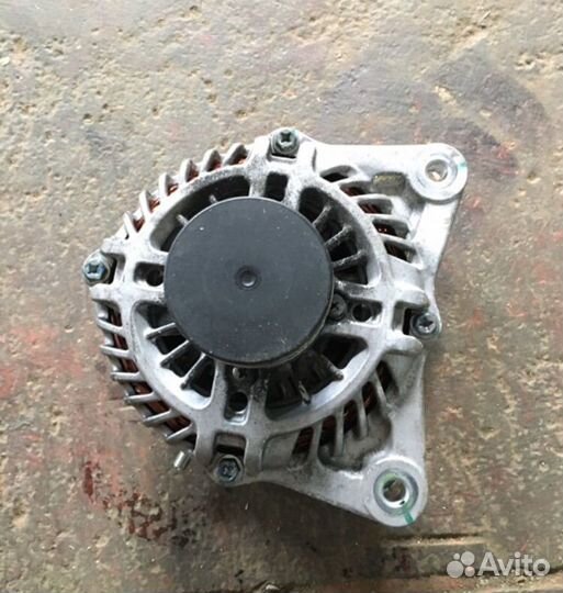 Генератор 2,5 Nissan Teana j32 L33 Ниссан Тиана 32