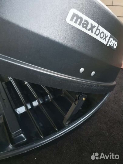 Автобокс на крышу 520л