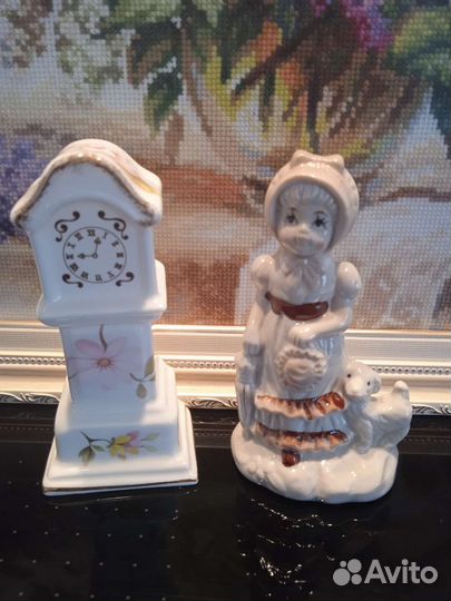 Статуэтка часы, девочка с собачкой фарфор