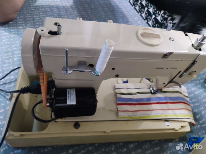 Швейная машинка sterling рабочая