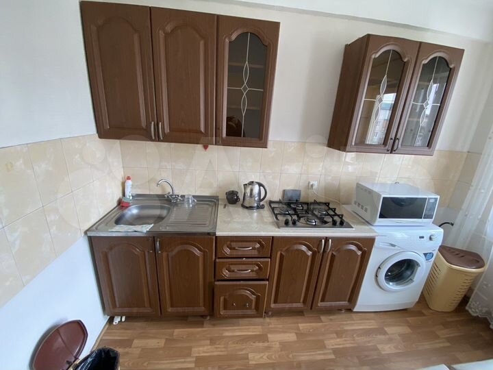 2-к. квартира, 74 м², 9/9 эт.