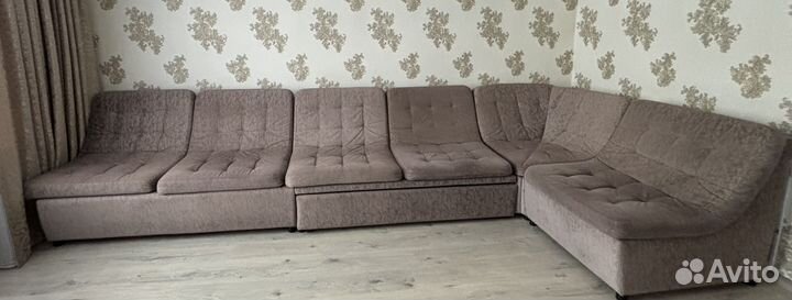 Угловой диван