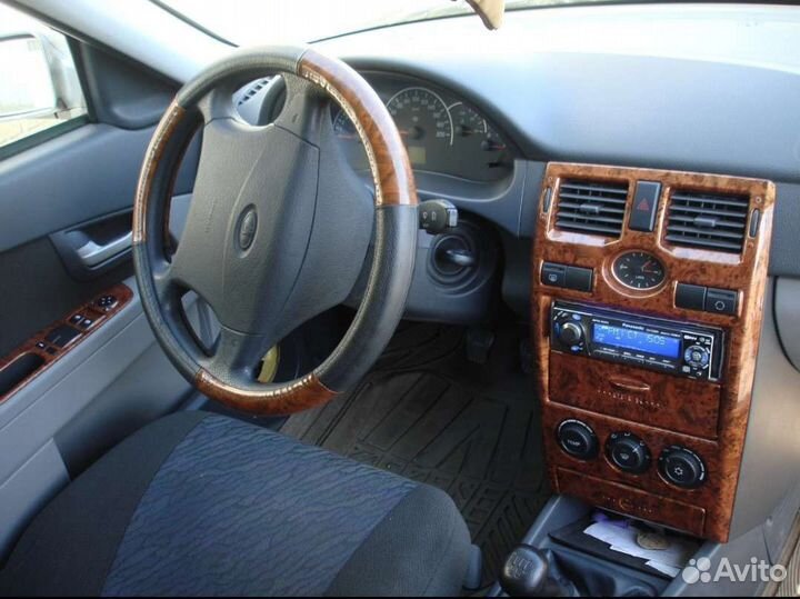 Автомобили на запчасти LADA