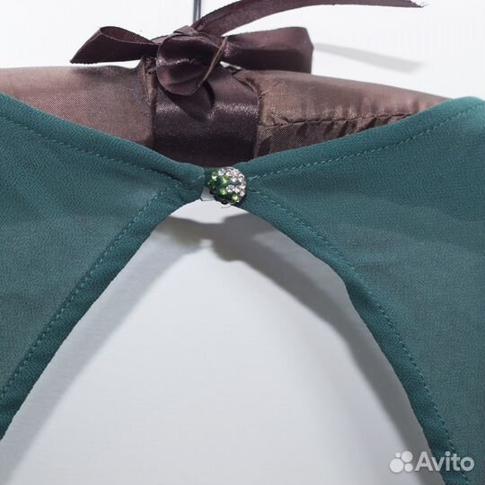 Женское платье зеленого цвета 42-46